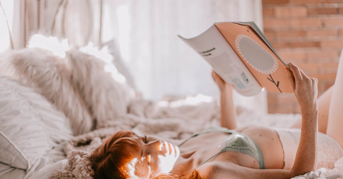 découvrez notre collection de lingerie élégante et romantique. des ensembles raffinés qui allient confort et sensualité, adaptés à toutes les morphologies. faites-vous plaisir et révélez votre féminité avec nos modèles uniques.