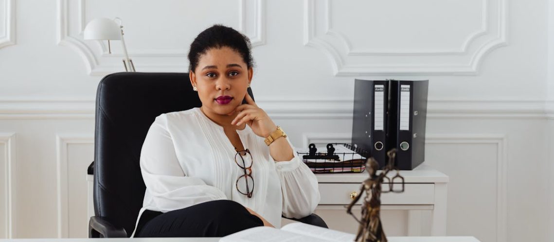 découvrez nos services juridiques professionnels adaptés à vos besoins : conseils, assistance et représentation par des experts du droit pour particuliers et entreprises.